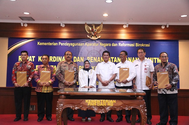 20180207 MENTERI SESMEN DEP YANLIK STAFSUS STAFLI Implementasi Mal Pelayanan Publik MPP 8