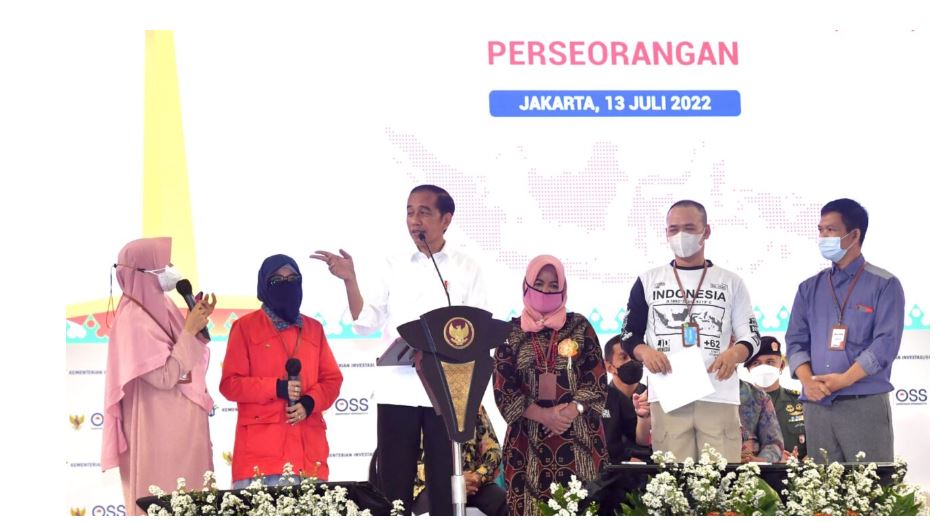 20220714 Presiden Jokowi Dorong Pelaku UMKM Manfaatkan Platform Daring untuk Dongkrak Omzet 1