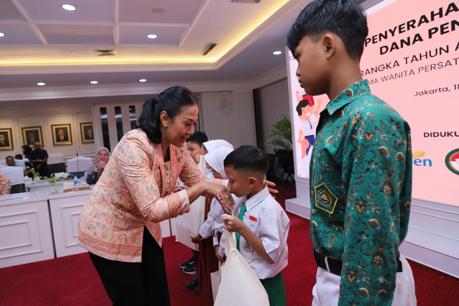 20260618 PEnyerahan Bantuan Pendidikan 10
