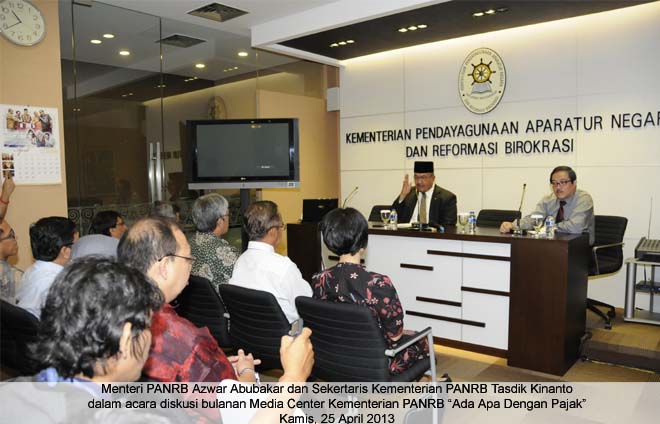 20130426-diskusi bulan sesmen dan menteri