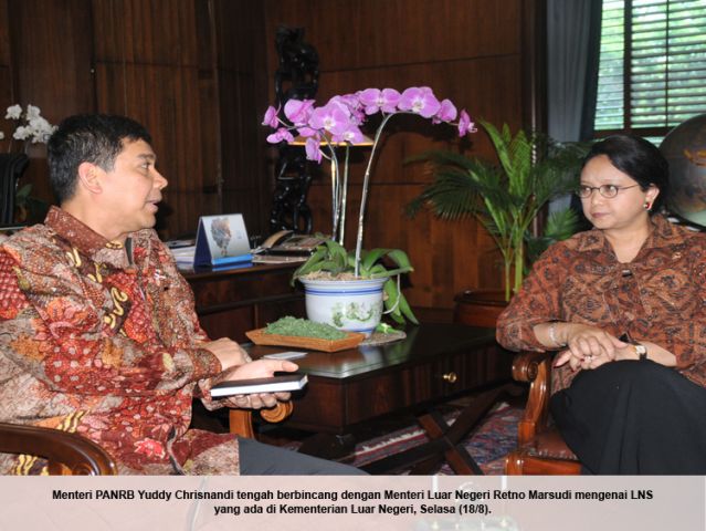20151808 MENTERI Bertemu menlu