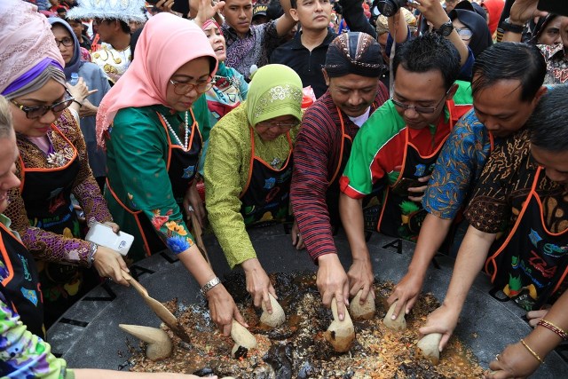 20170516 RUJAK ULEG1