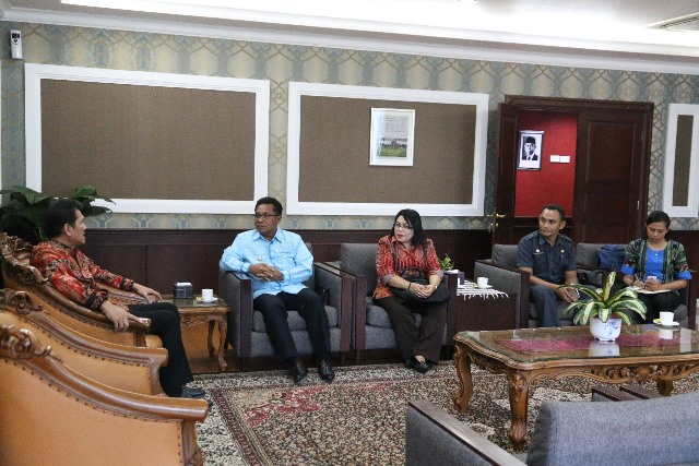 20170810 menerima bpt Maluku TB2