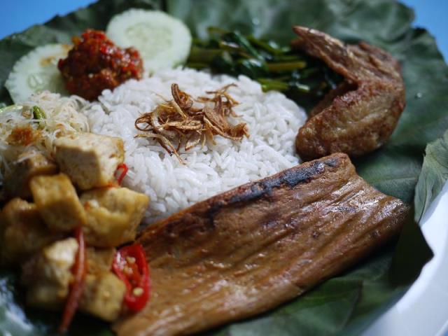 20180609 Nasi Jamblang