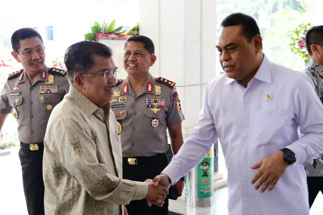 20181015 menteri wapres PTIK