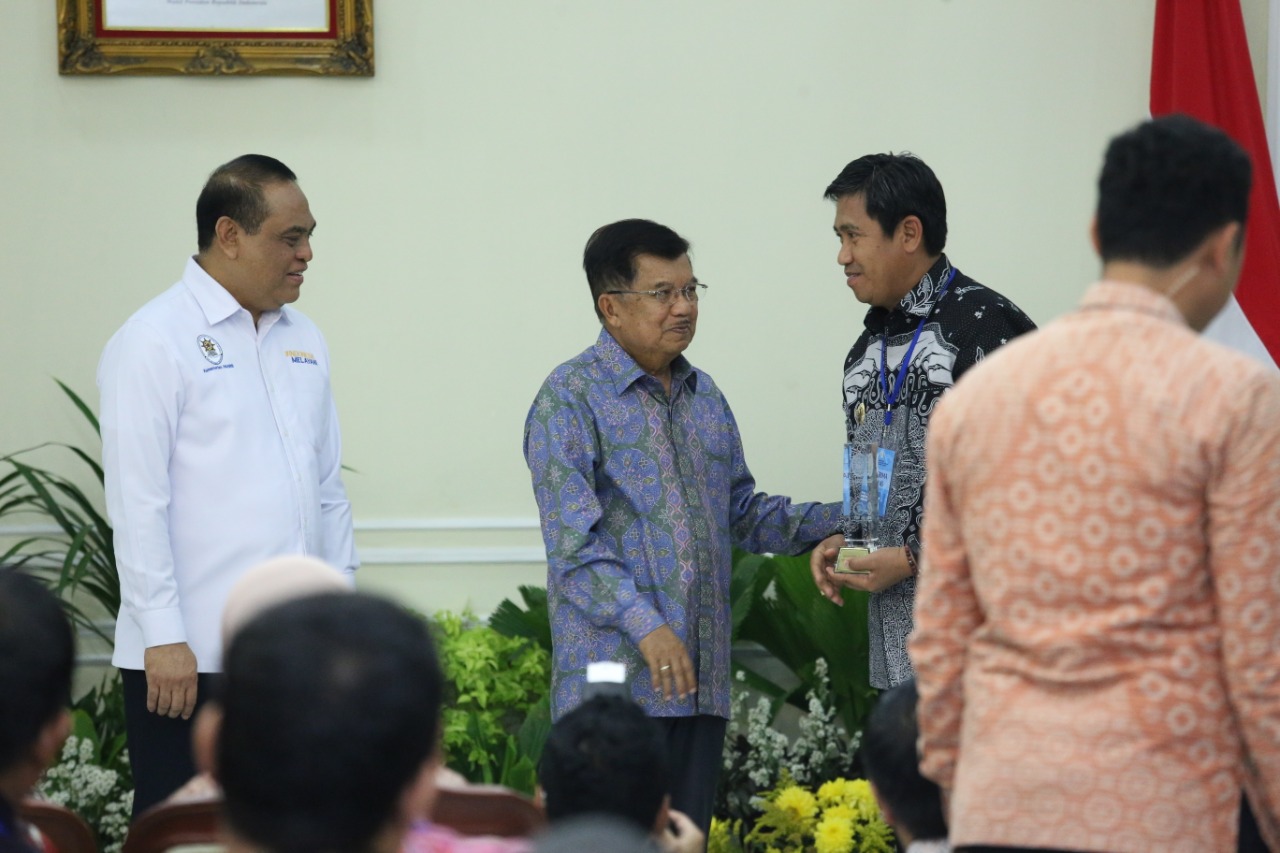 20191016 Terima Dana Insentif Pemkab Banggai Fokus Tingkatkan Kualitas Lingkungan 1