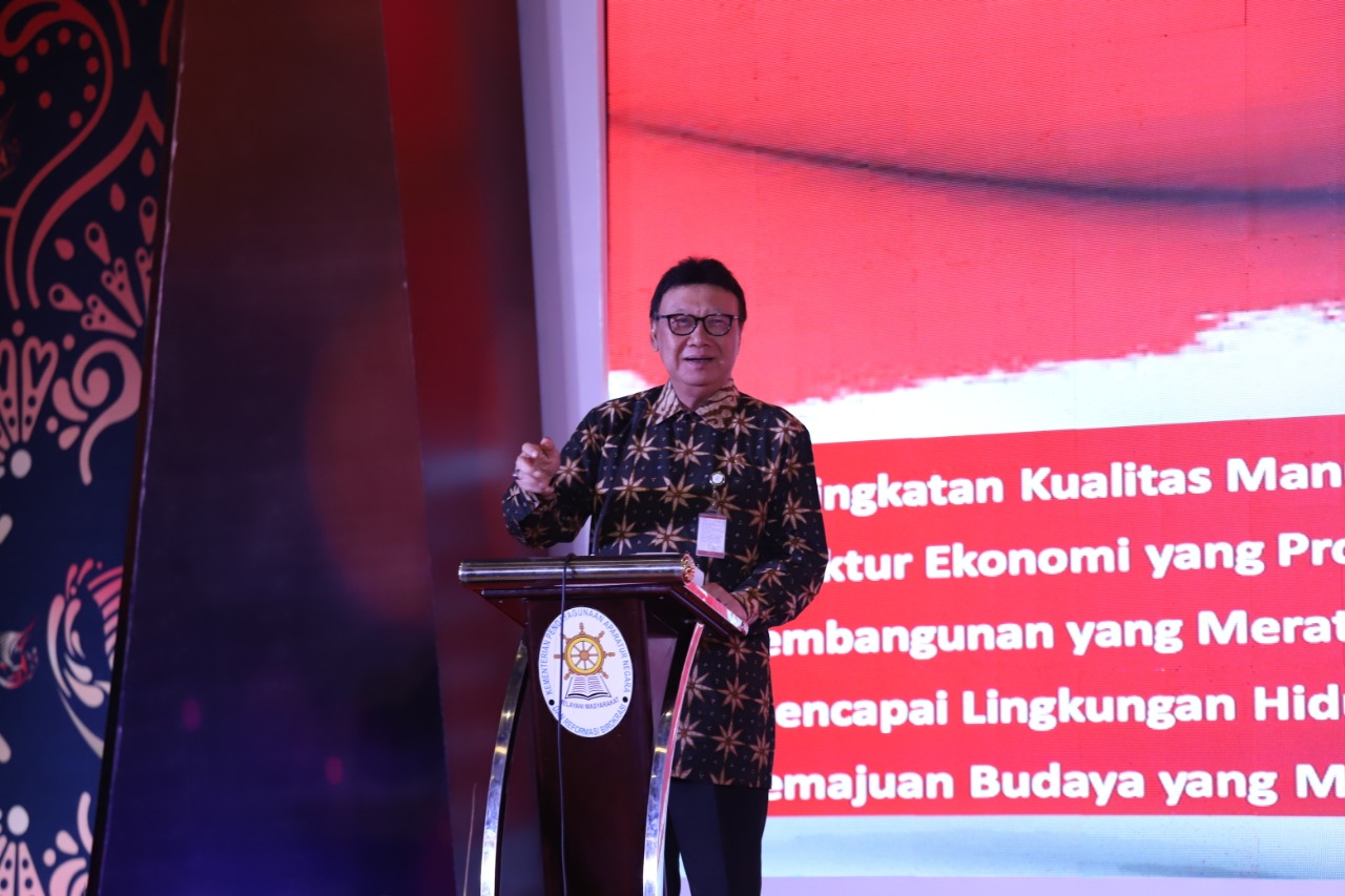 20191107 Benang Merah Percepatan Reformasi Birokrasi dan Pelayanan Publik