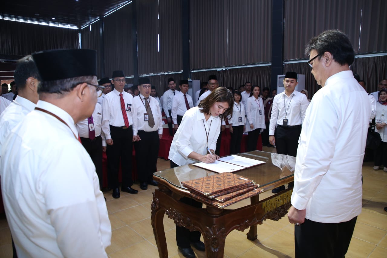 20200212 Lantik 141 Pejabat Fungsional Kementerian PANRB Tuntaskan Penyederhanaan Birokrasi 1