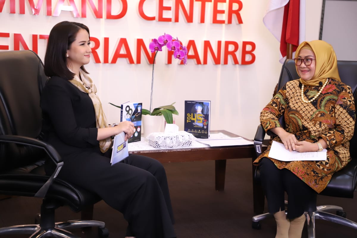 20200806 Wawancara Deputi Pelayanan Publik Diah Natalisa dengan PUPR TV 2