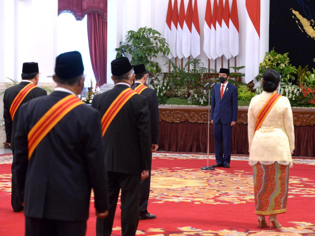 20201112 Presiden Jokowi Anugerahkan Tanda Kehormatan Bintang Mahaputera dan Bintang Jasa bagi 71 Tokoh