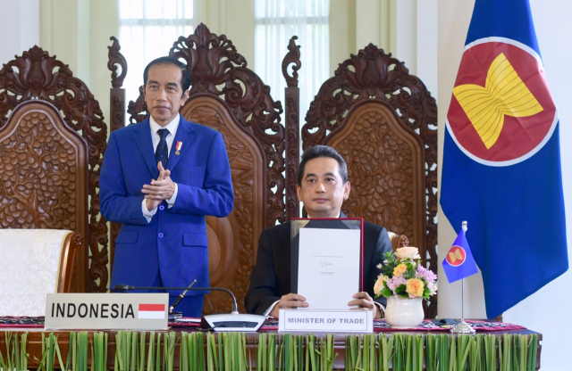 20201116 Penandatanganan RCEP Simbol Komitmen Perdamaian Stabilitas dan Kesejahteraan di Kawasan