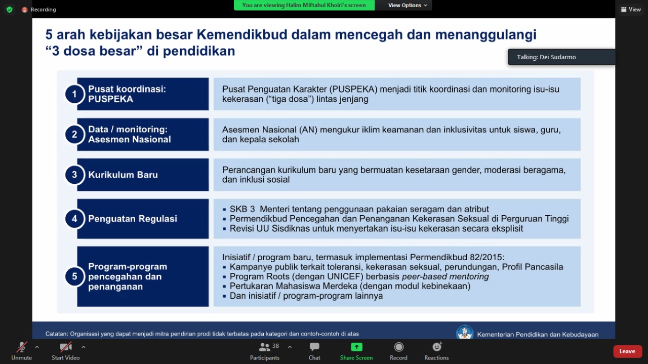 20210414 Deputi bidang Pelayanan Publik Kementerian PANRB Diah Natalisa dalam rapat virtual bersama Kemendikbud 4