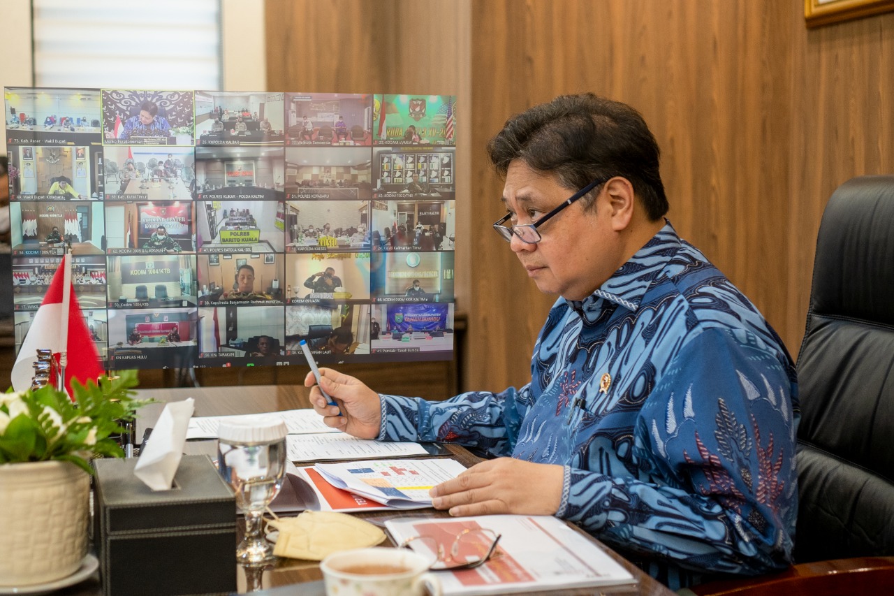 20210813 Evaluasi Penerapan PPKM Level 4 di Wilayah Kalimantan Respon Cepat Kendalikan Laju Kasus Covid 19