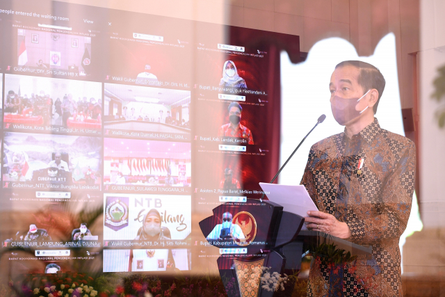 20210826 Presiden Tetap Waspada Atur Keseimbangan di Kuartal Ketiga 2021
