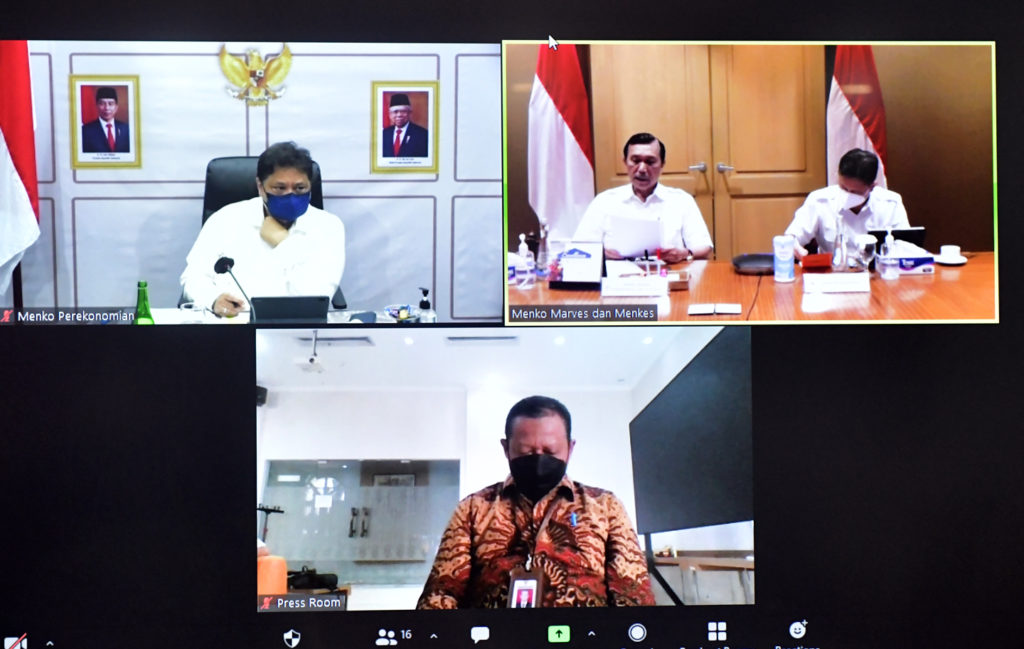 20211005 Berlaku Mulai 5 Oktober PPKM Level 4 Luar Jawa Bali Sisakan Enam KabupatenKota