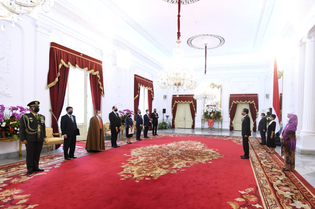 20220304 Presiden Jokowi Terima Surat Kepercayaan Enam Duta Besar Negara Sahabat