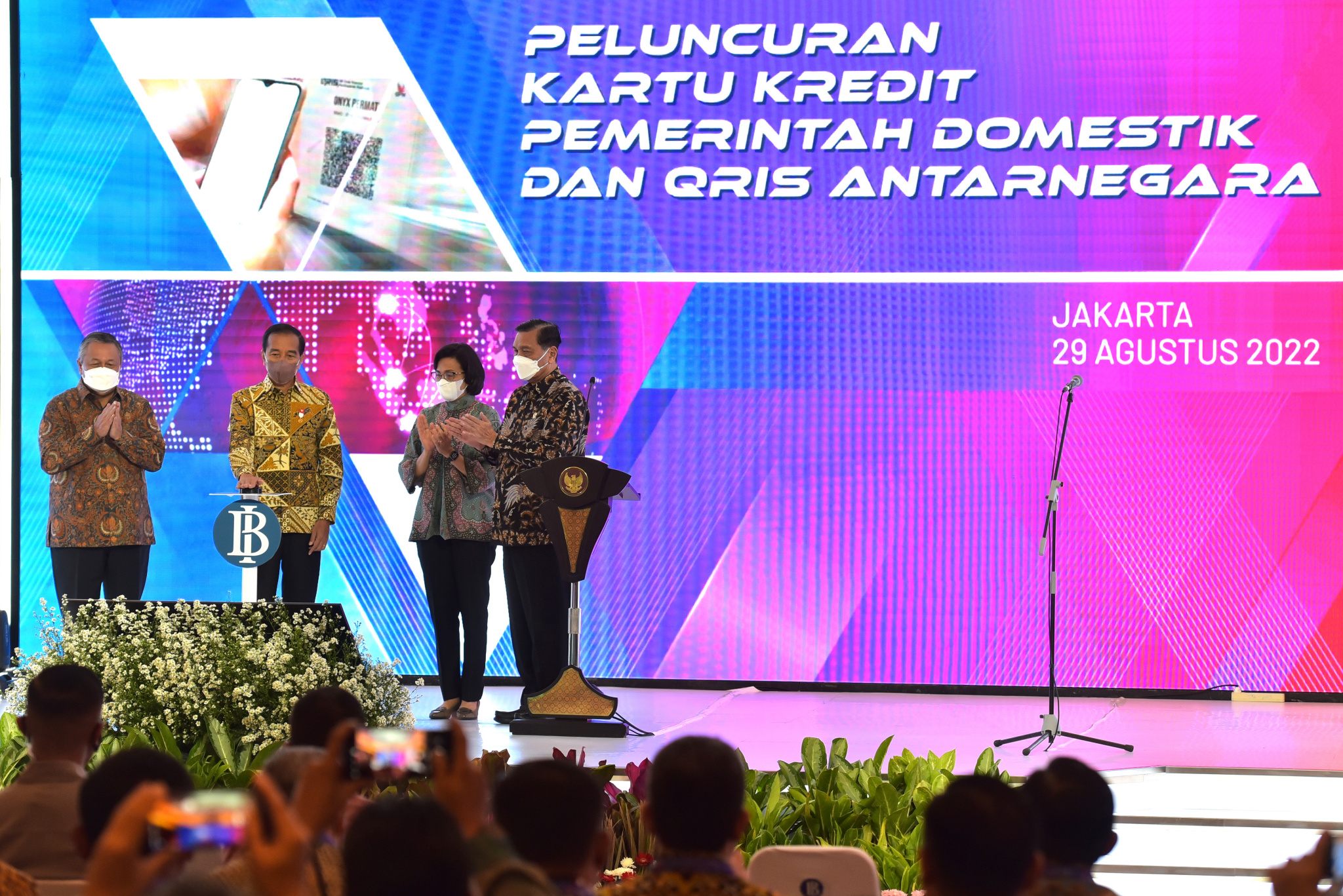 20220829 Presiden Luncurkan Kartu Kredit Pemerintah Domestik dan QRIS Antarnegara