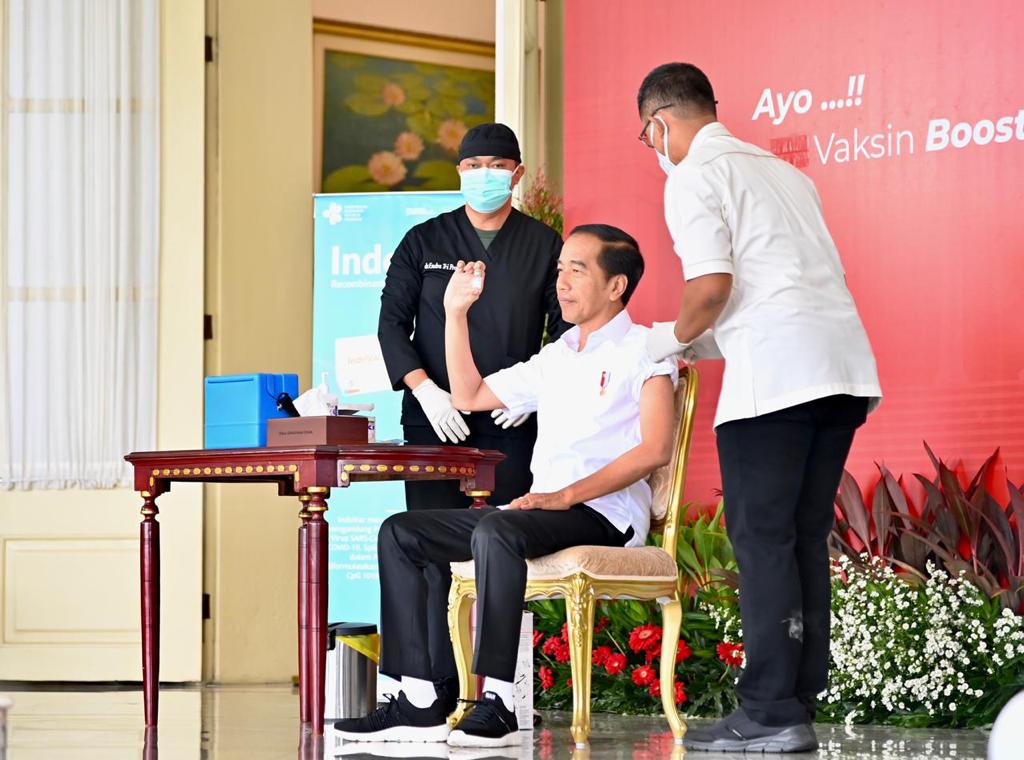 20221124 Presiden Ajak Masyarakat Vaksinasi Booster Covid 19