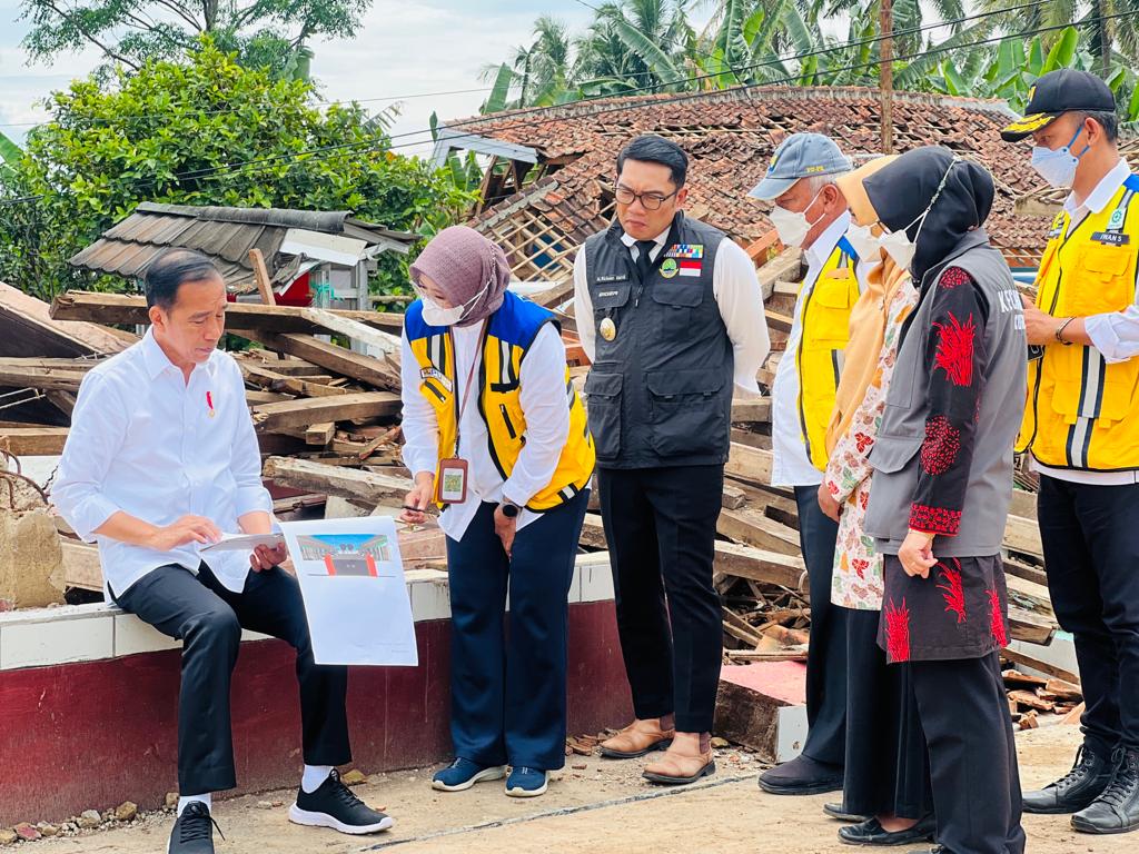20221208 Tinjau SDN Sukamaju 1 Presiden Instruksikan Pembangunan Selesai dalam Tiga Bulan