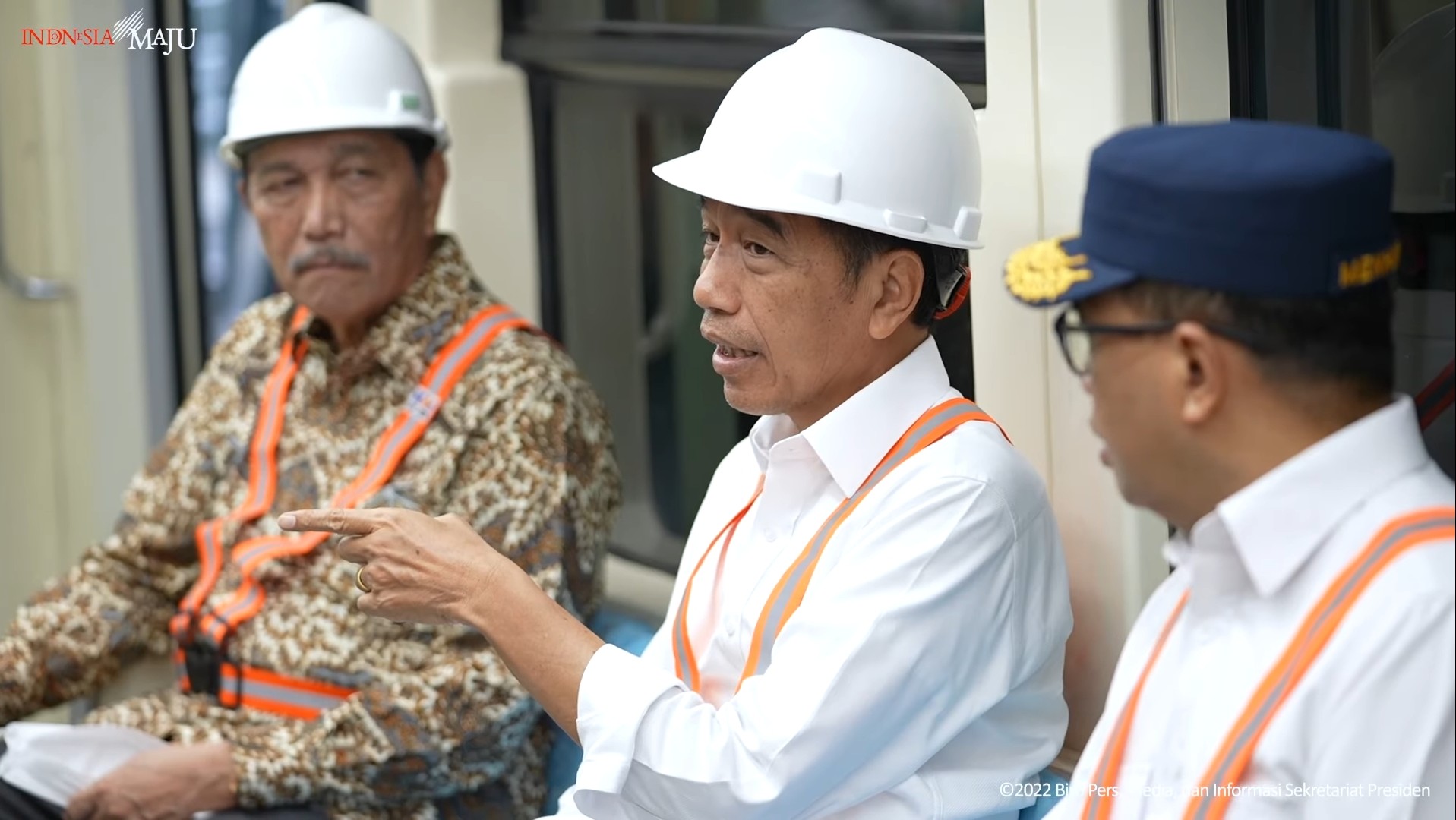 20221226 Presiden Bangga Sistem Kendali Kereta PT INKA Modern tanpa Masinis