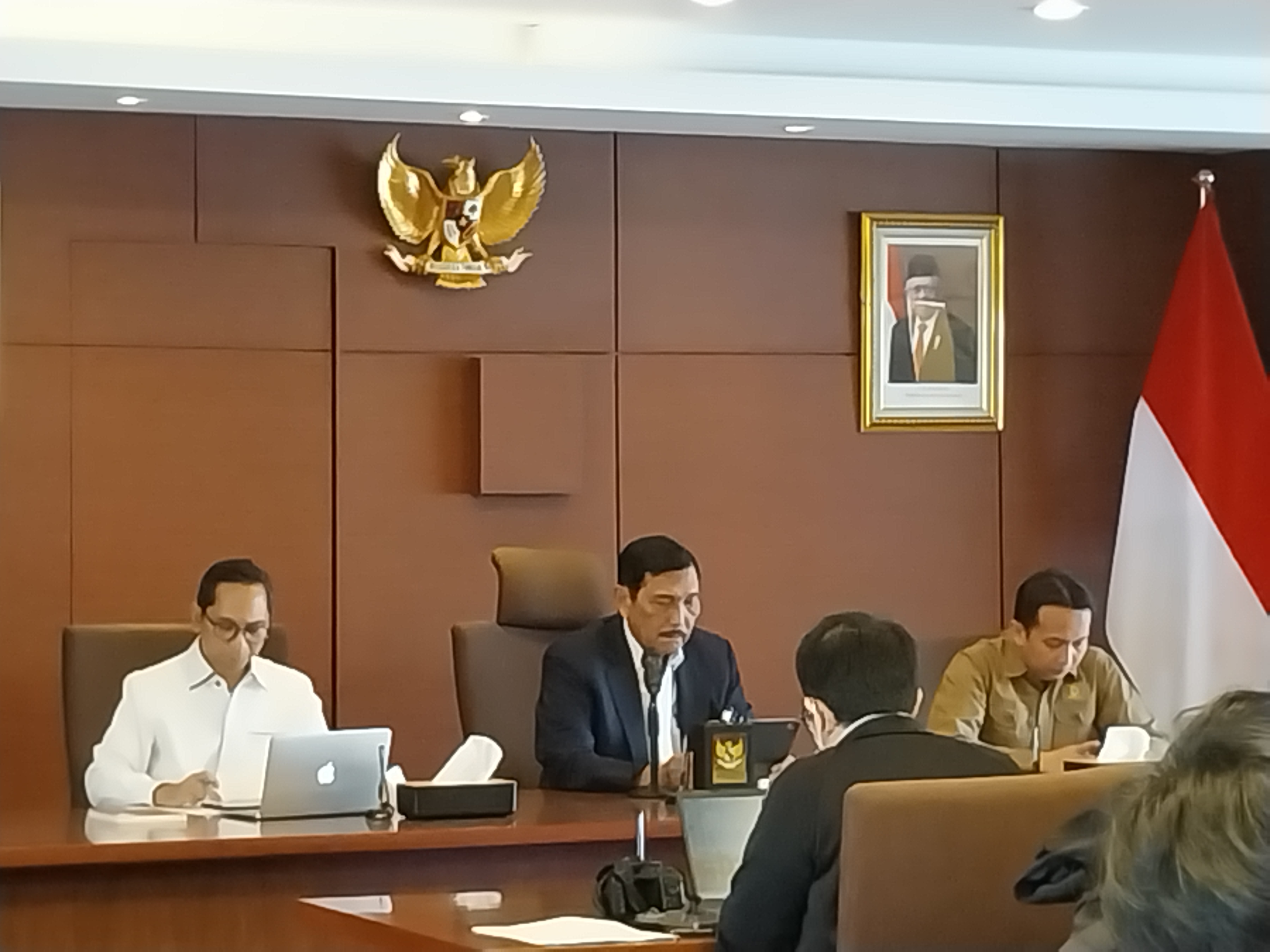 20230410 Kereta Api Cepat Jakarta Bandung Beroperasi Agustus 2023