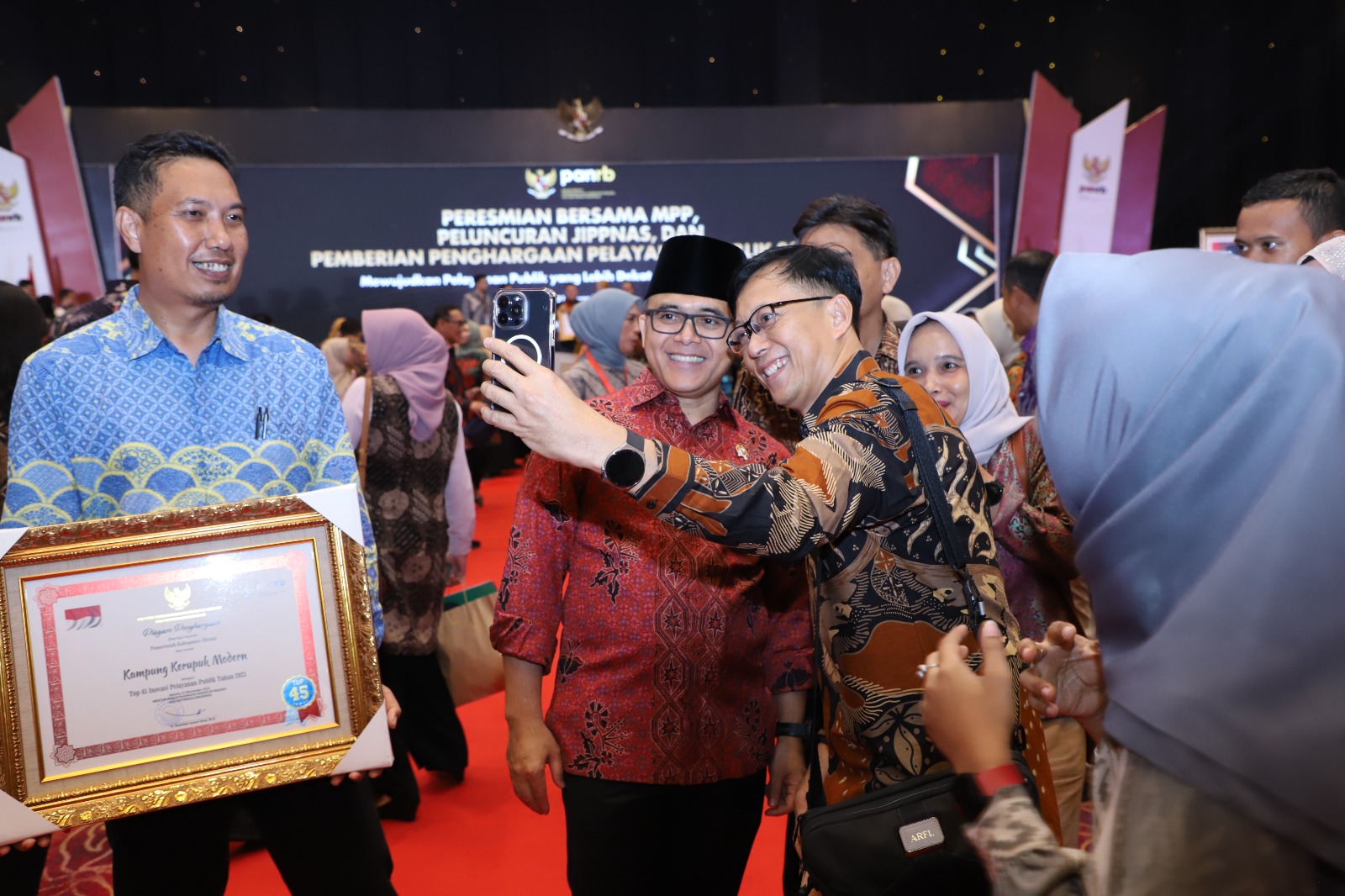 20231122 Beri Penghargaan Penyedia Sarpras Ramah Kelompok Rentan Terbaik Instansi Pemerintah Didorong Hadirkan Layanan Inklusif 2