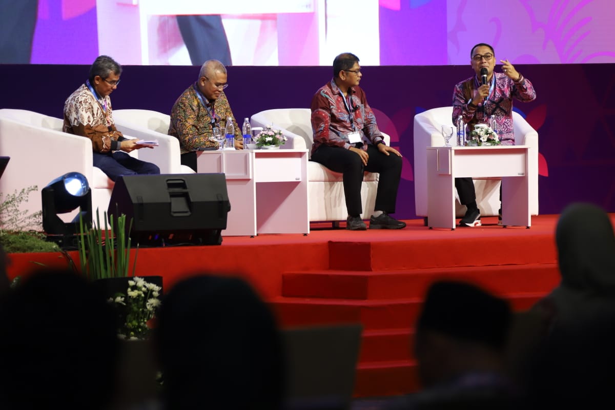 20231207 Investasi dan Reformasi Birokrasi Dua Jalan Satu Tujuan 3