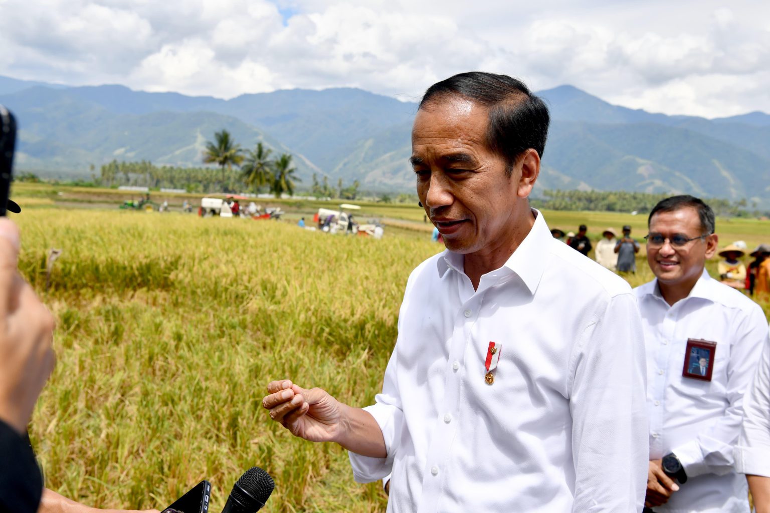 20240327 Presiden Jokowi Apresiasi Kemenangan Telak Timnas Indonesia atas Vietnam