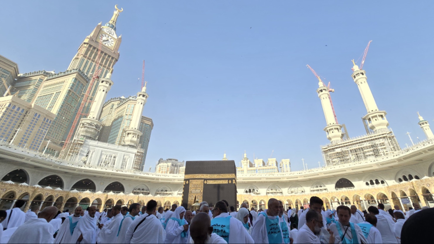 20240527 Suhu di Makkah Tembus 42 Derajat Celcius Jemaah Jangan Lupa Gunakan APD