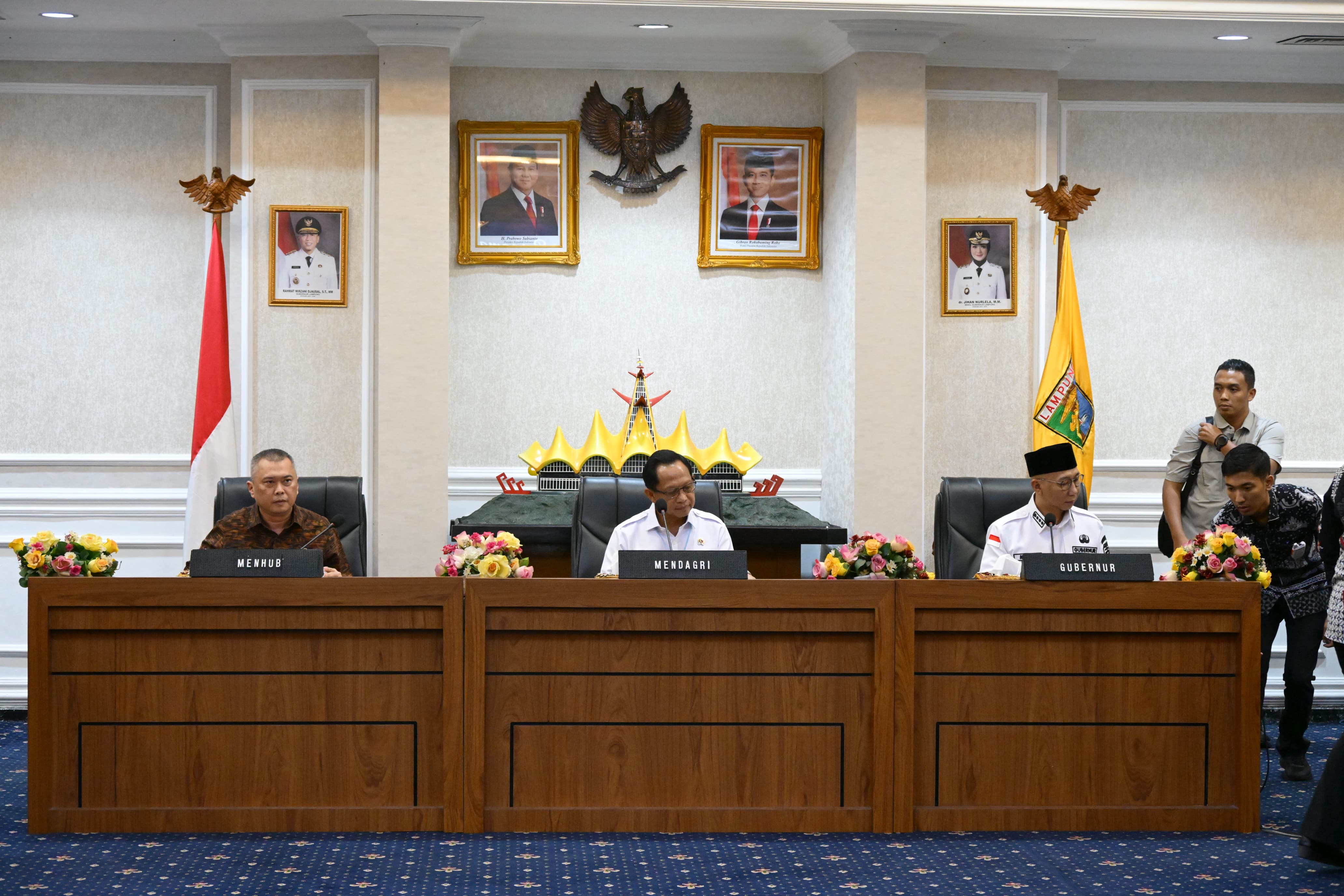 20250314 Bertemu Gubernur Lampung Menhub Dudy Koordinasikan Strategi Hadapi Angkutan Lebaran