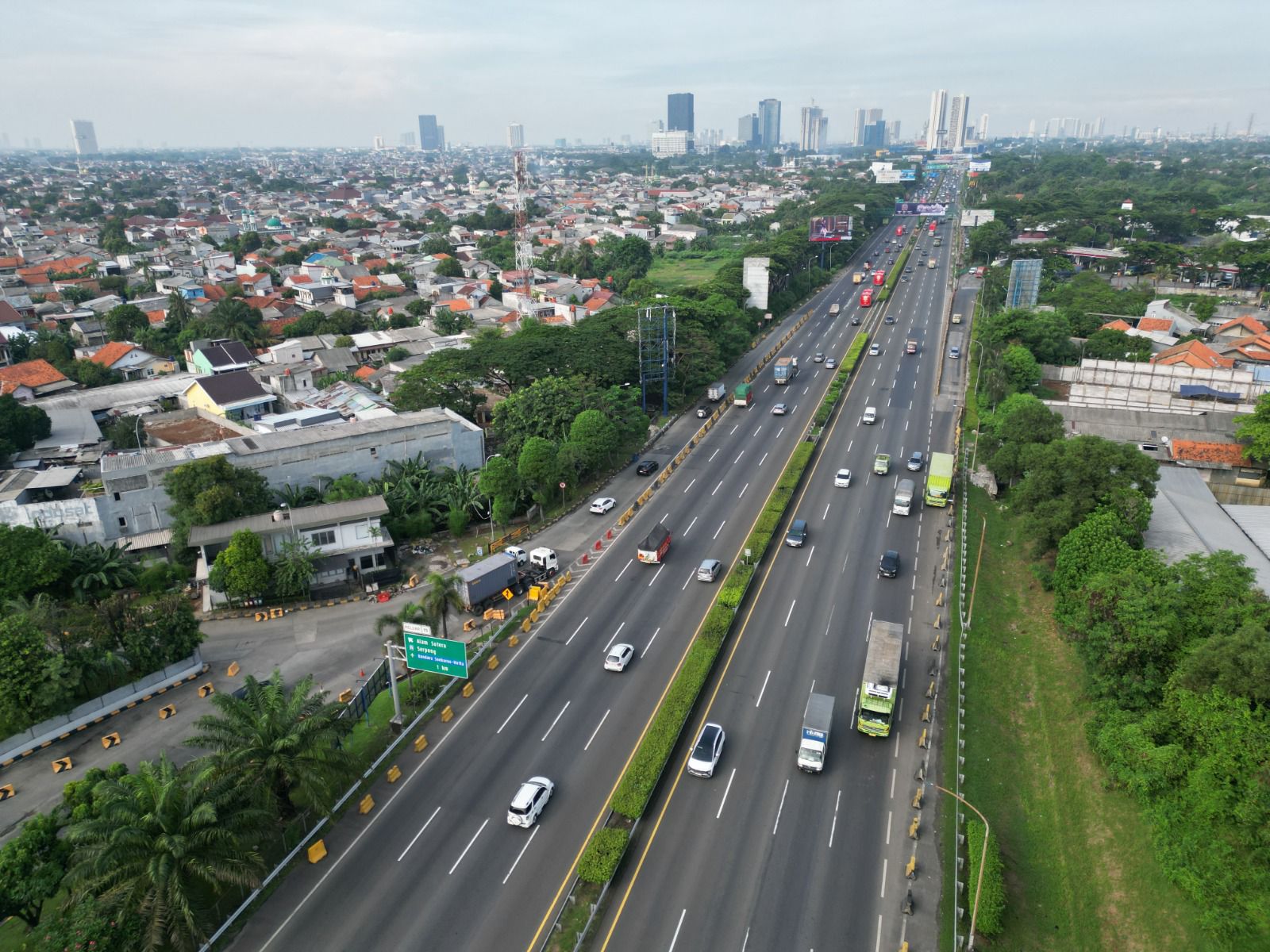 20250827 Pemerintah Batasi Truk Berat dan Terapkan Contra Flow di Tol saat Libur Maulid Nabi 2025