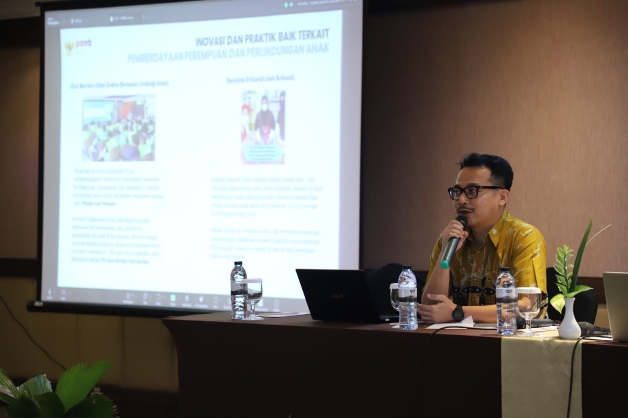 20251113 Kementerian PANRB Dorong Pemda Percepat Digitalisasi Perizinan Tenaga Medis dan Kesehatan 13