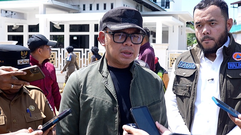 20251202 Pemulihan Kota Padang Capai 60 Persen Wamendagri Tekankan Akselerasi Penanganan