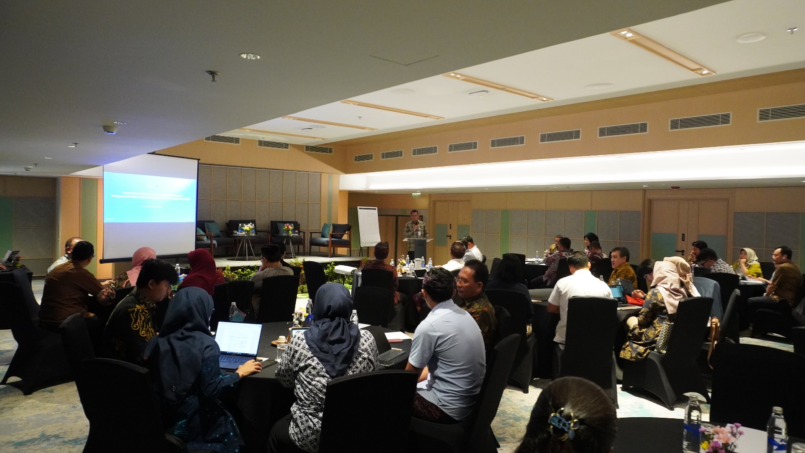 20251223 Penguatan Fondasi Kebijakan untuk Pelayanan Publik Berkelanjutan 1