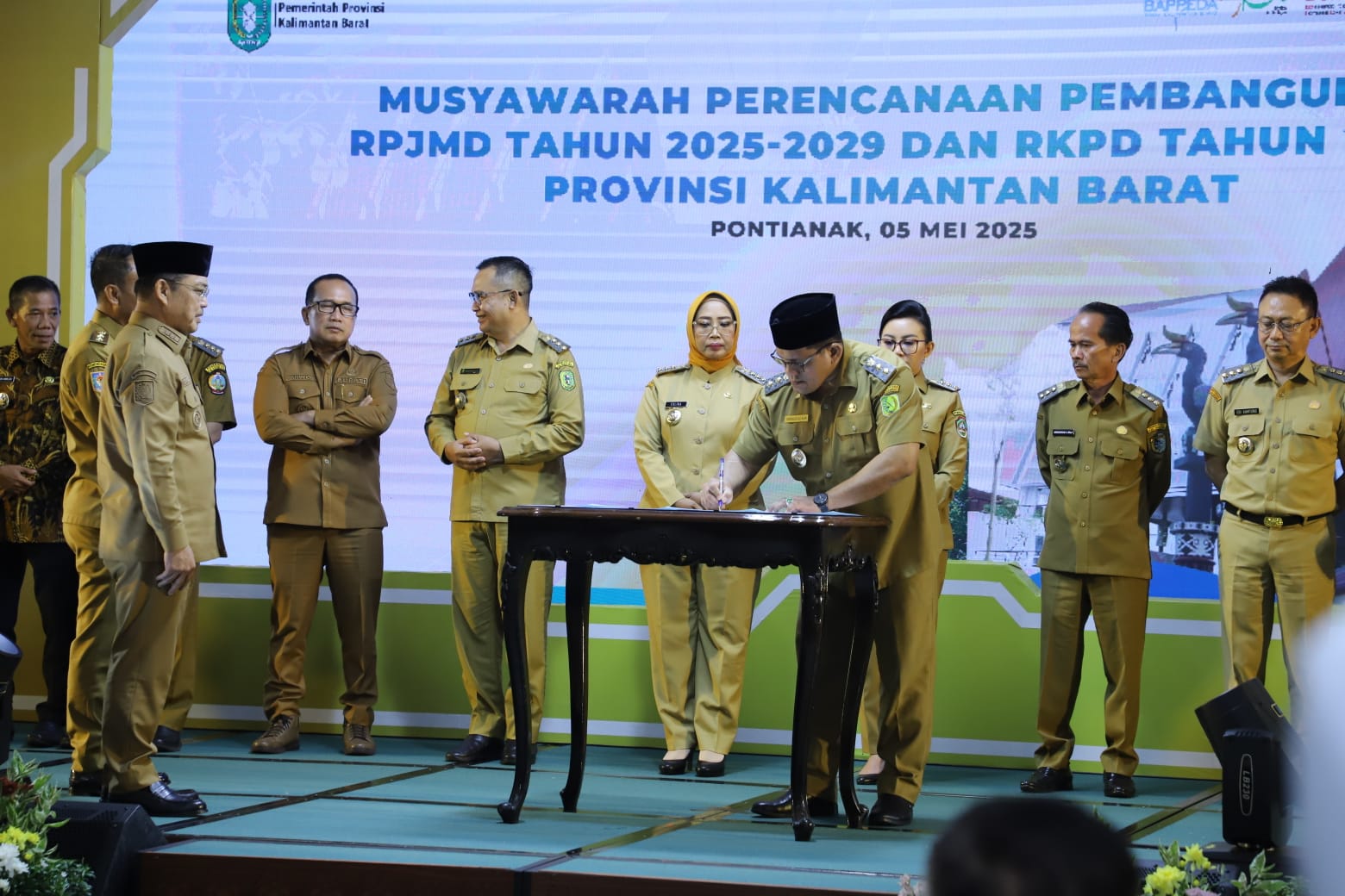 202555 Kolaboratif Lintas Sektor Kunci Sukses Pembangunan Daerah 1