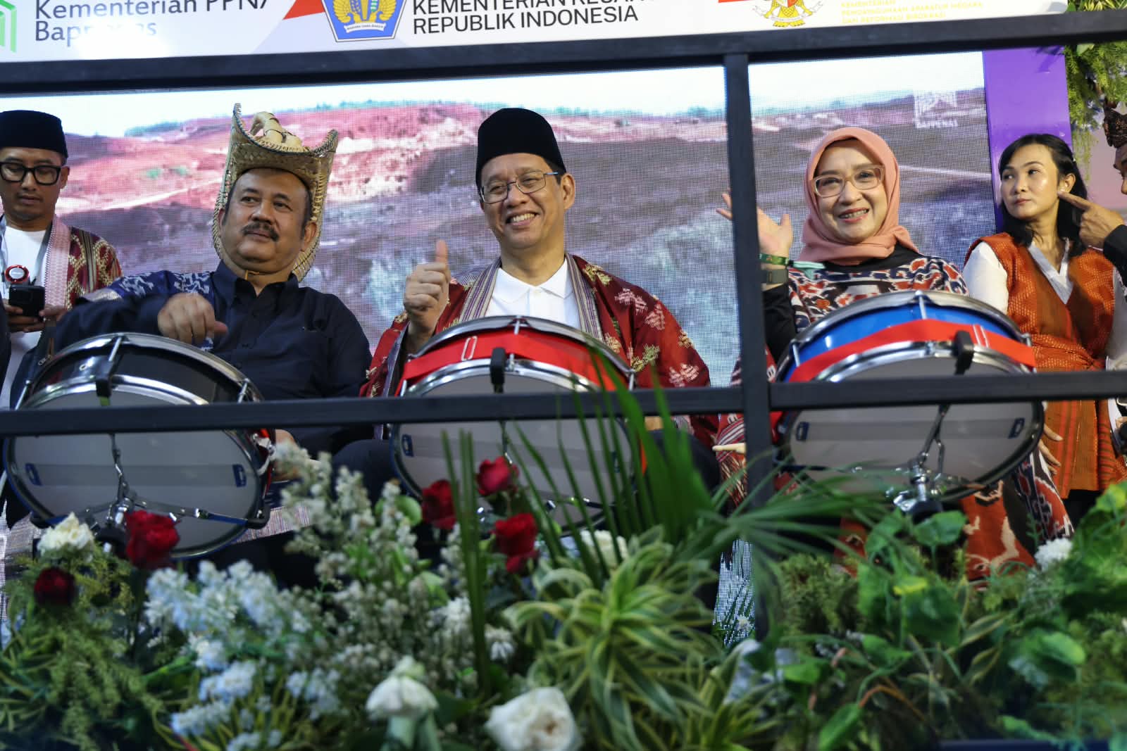 20260817 MENTERI Karnaval HUT RI 81 12