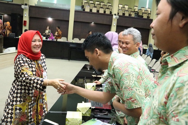 20171013 DEP YANLIK Tandatangan perjanjian teknis LAPOR SP4N 8