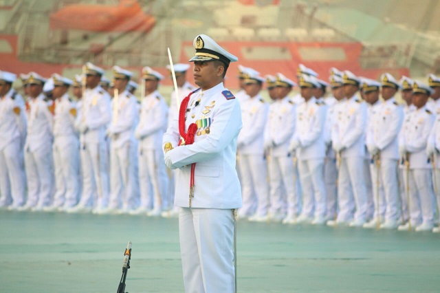 20180509 MENTERI DEP BALAKS STAFLI Wisuda STIP 1