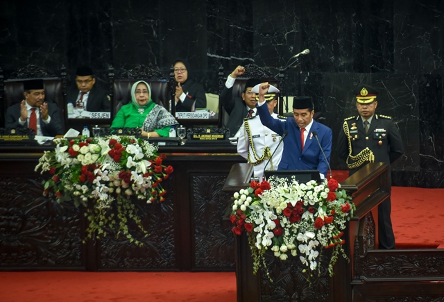 20180817 jokowi gaji asn naik
