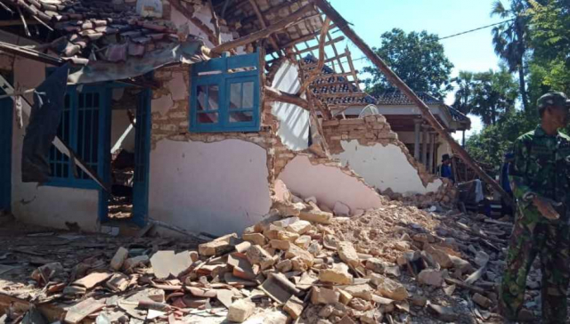 20181011 Rumah Rusak Gempa Sumenep