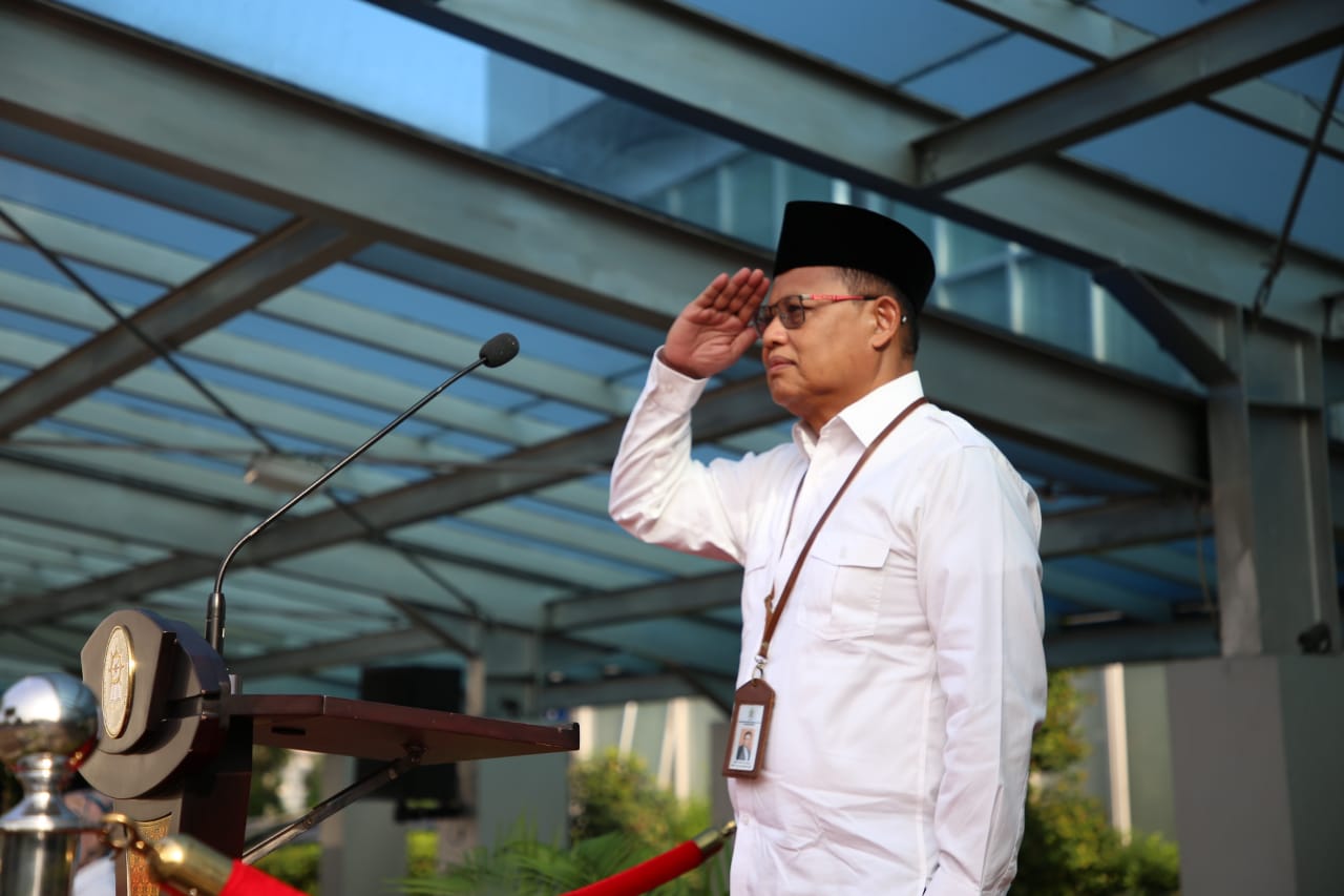 20121209 Upacara Bendera di Kementerian PANRB 2