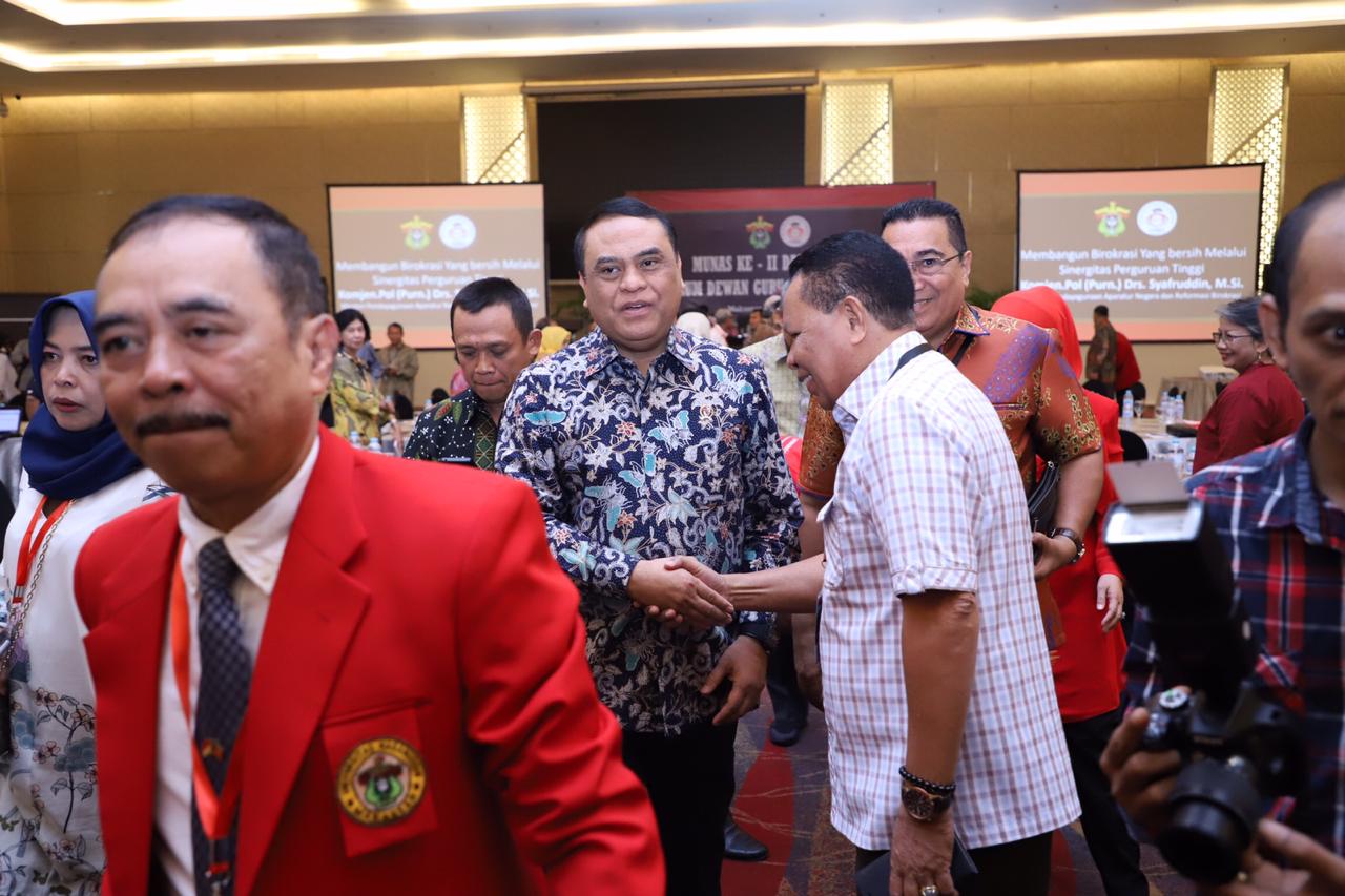 20190806 Kongres dan Seminar Forum Dewan Guru Besar 1