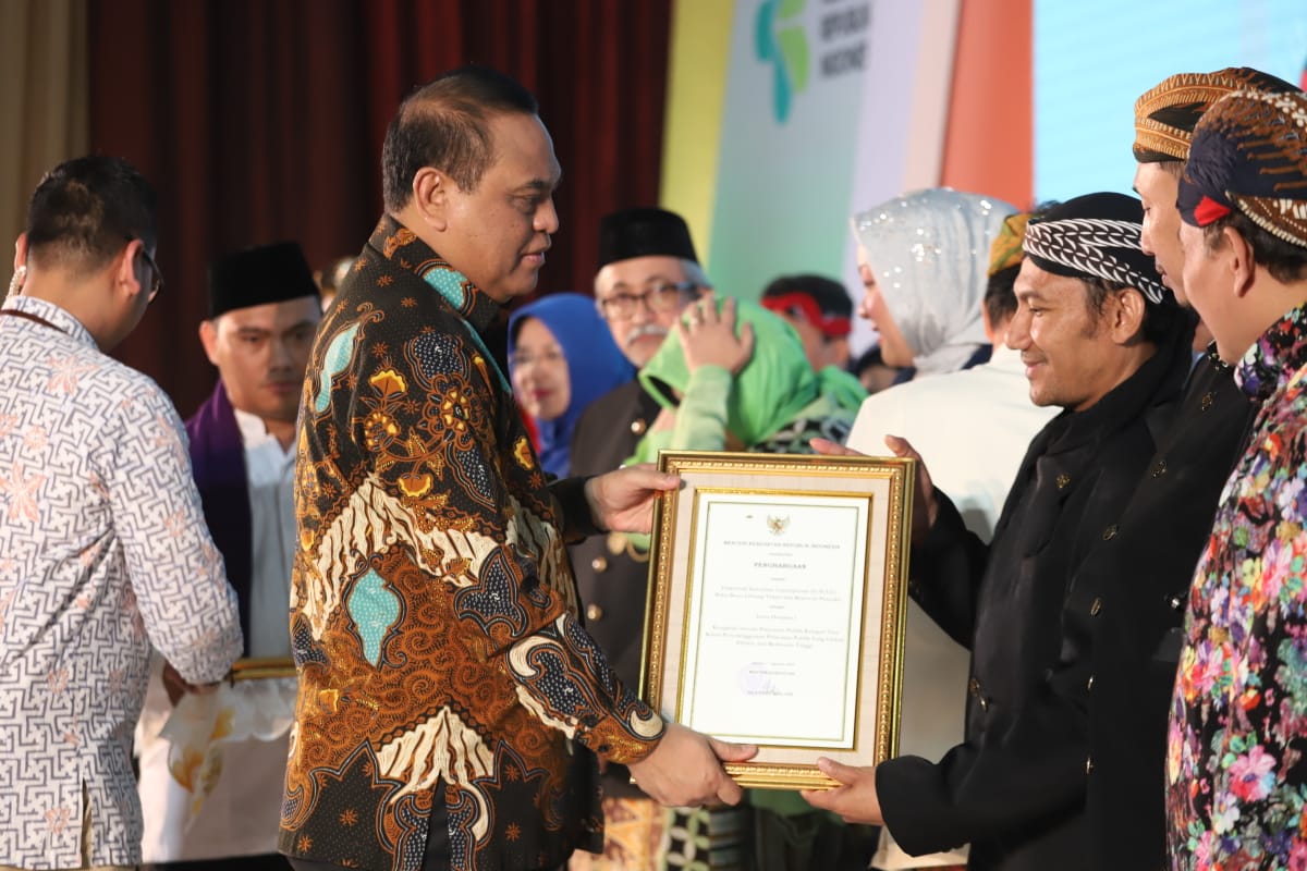20190821 Menteri Penghargaan Publikasi dan Pelayanan Publik Kemenkes 9