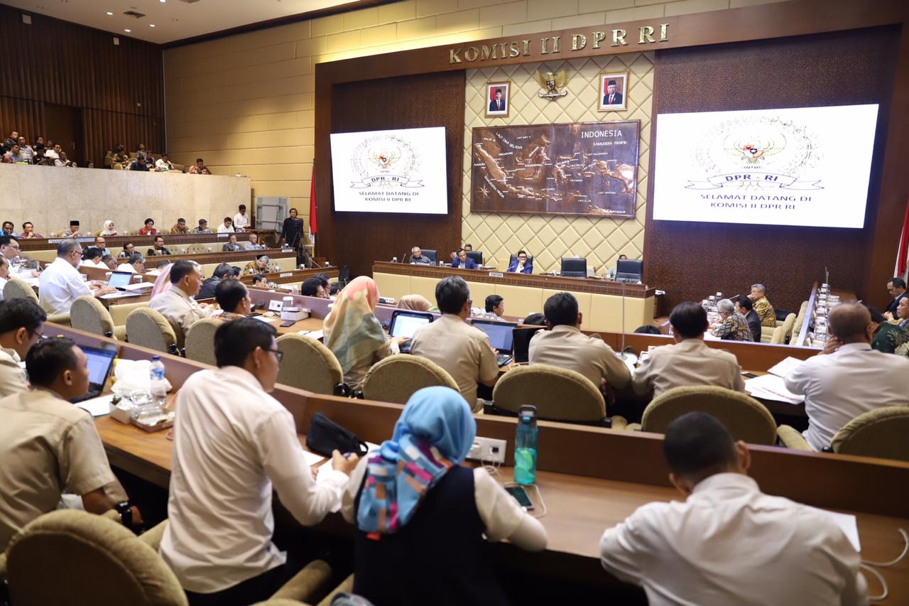 20191118 RDP Dengan Komisi II DPR RI
