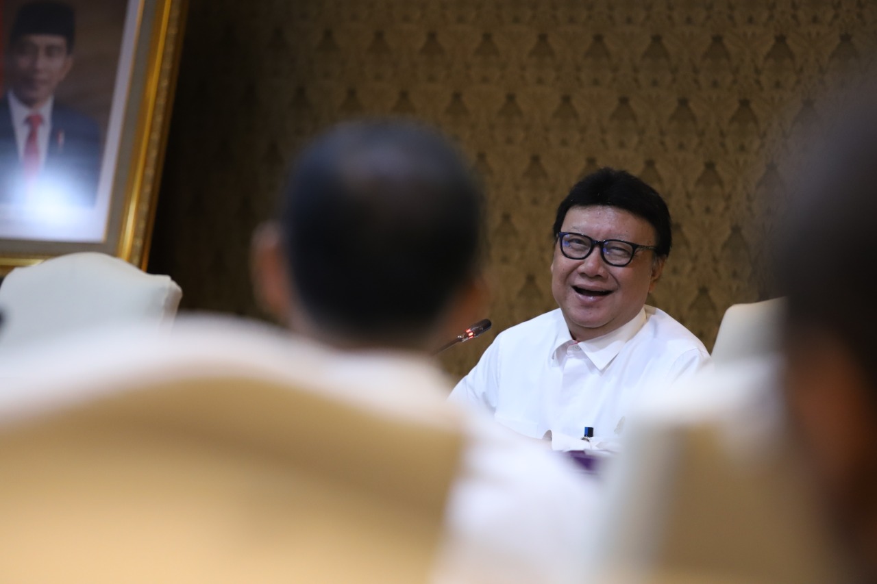 201911191 Rapat bersama eselon 1 3 8