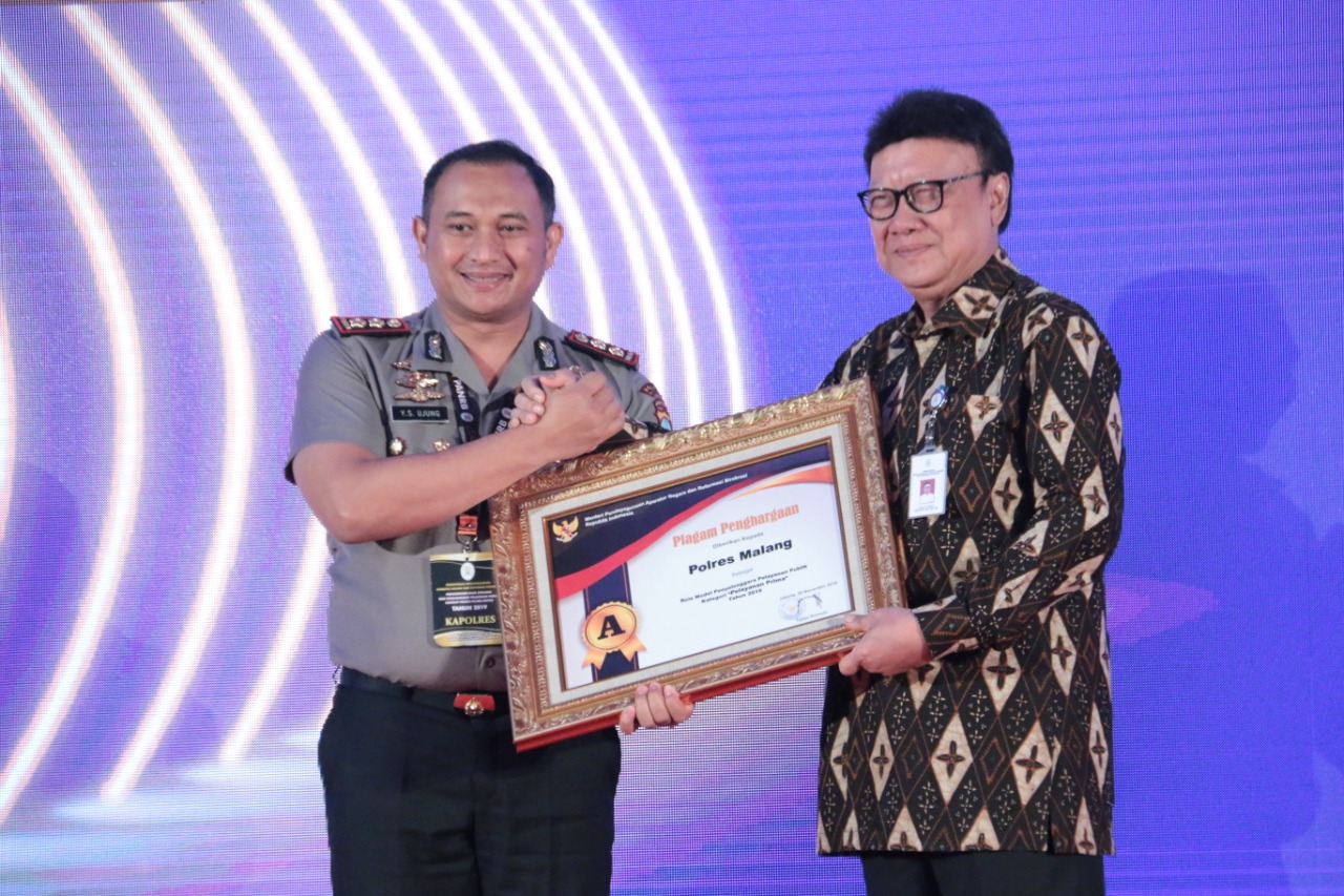 20191120 Evaluasi dan Penghargaan Pelayanan Publik Polres Polresta Polrestabes dan Polda Metro 11