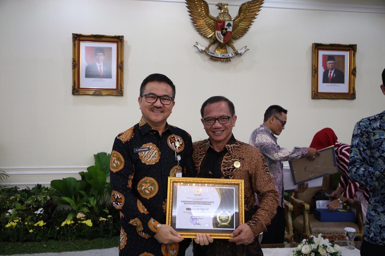 20191121 Penghargaan Anugerah Keterbukaan Informasi Badan Publik 2019 6