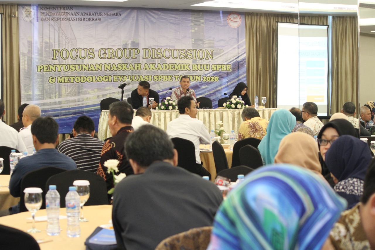 20191210 FGD Penyusunan Naskah Akademik RUU SPBE dan Metodelogi Evaluasi SPBE Tahun 2020 13