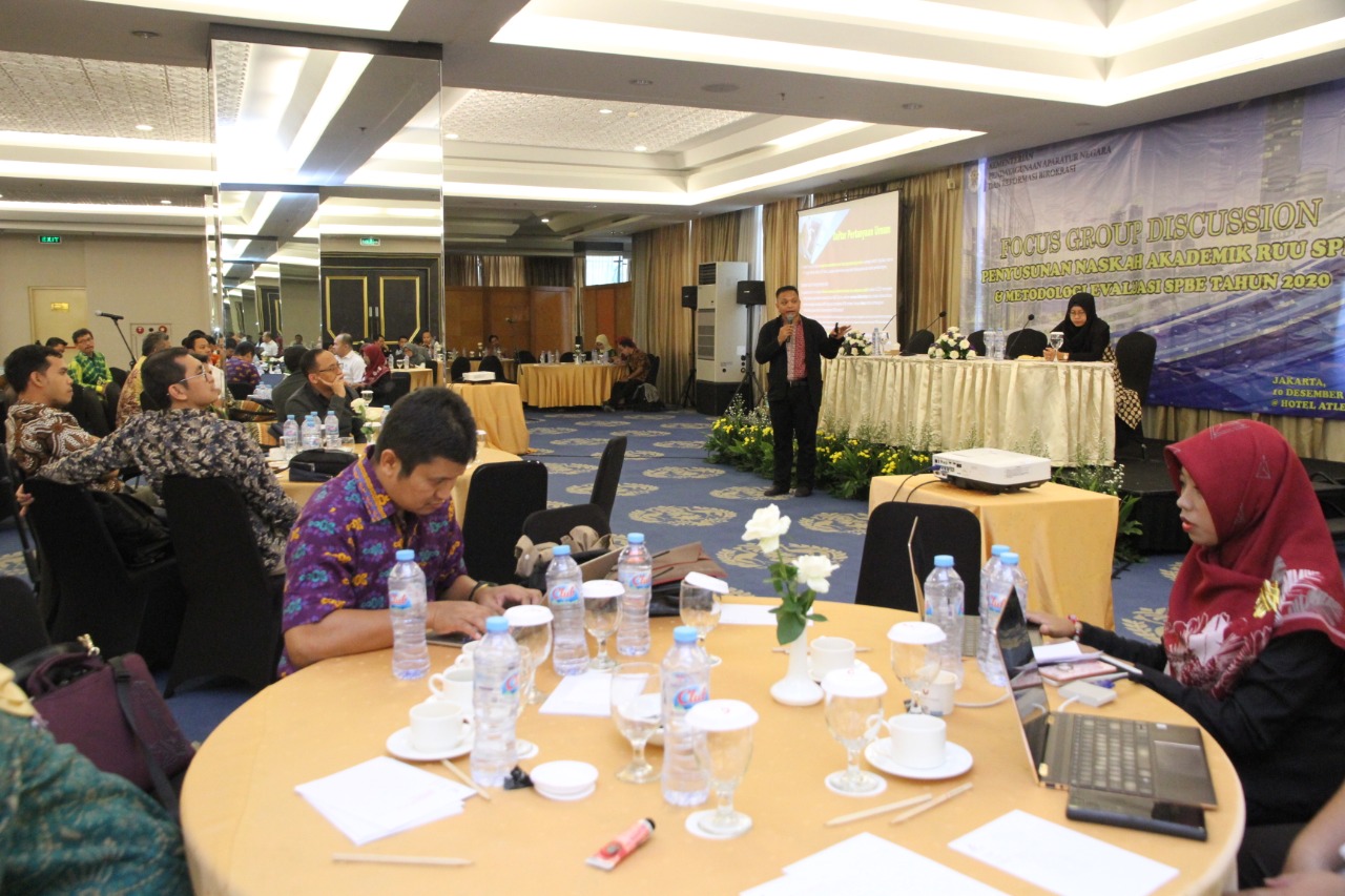 20191210 FGD Penyusunan Naskah Akademik RUU SPBE dan Metodelogi Evaluasi SPBE Tahun 2020 13