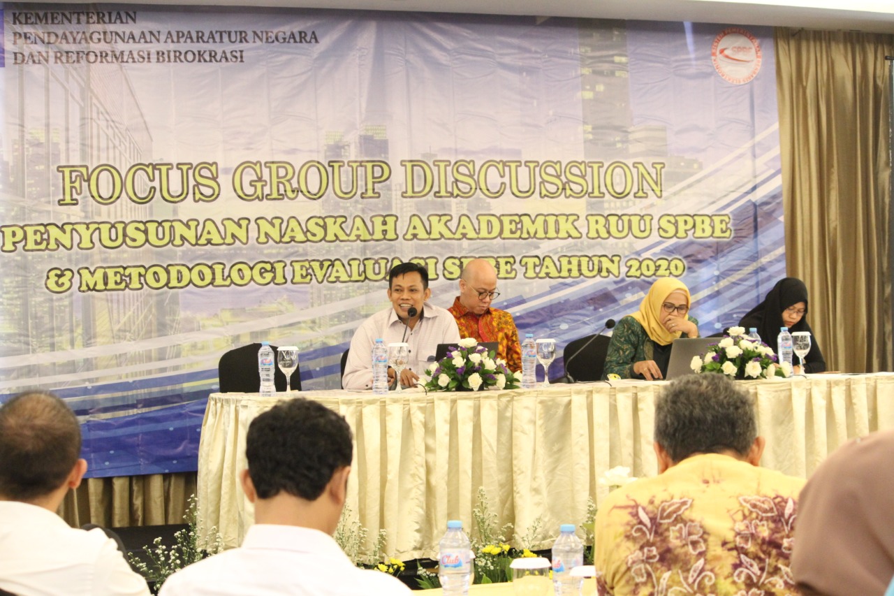 20191210 FGD Penyusunan Naskah Akademik RUU SPBE dan Metodelogi Evaluasi SPBE Tahun 2020 13